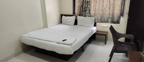 Standard Room | Free WiFi