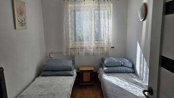 4 soveværelser, strygejern/strygebræt, Wi-Fi