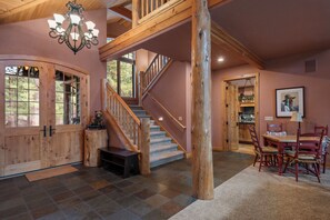 Dining - GH261 | Amazing Luxury home sure to be your new favorite! (Black Butte Ranch)