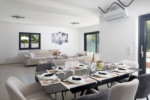 Dining - Twin villa 1 (Pula)