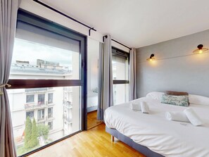 2 sovrum, strykjärn/strykbräda, wi-fi och sängkläder