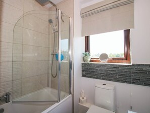 Shower - 63 Severn Street (Bridgnorth)