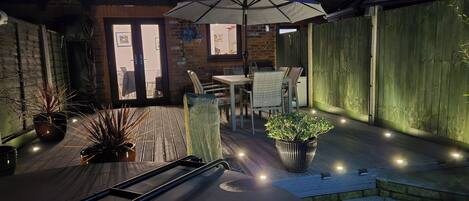 Cottage | Outdoor dining