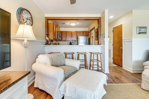 Apartment (1 Bedroom) | Interior