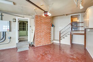 House (3 Bedrooms) | Interior - Walk to Private Beach: Rancho Palos Verdes Escape! (Rancho Palos Verdes)