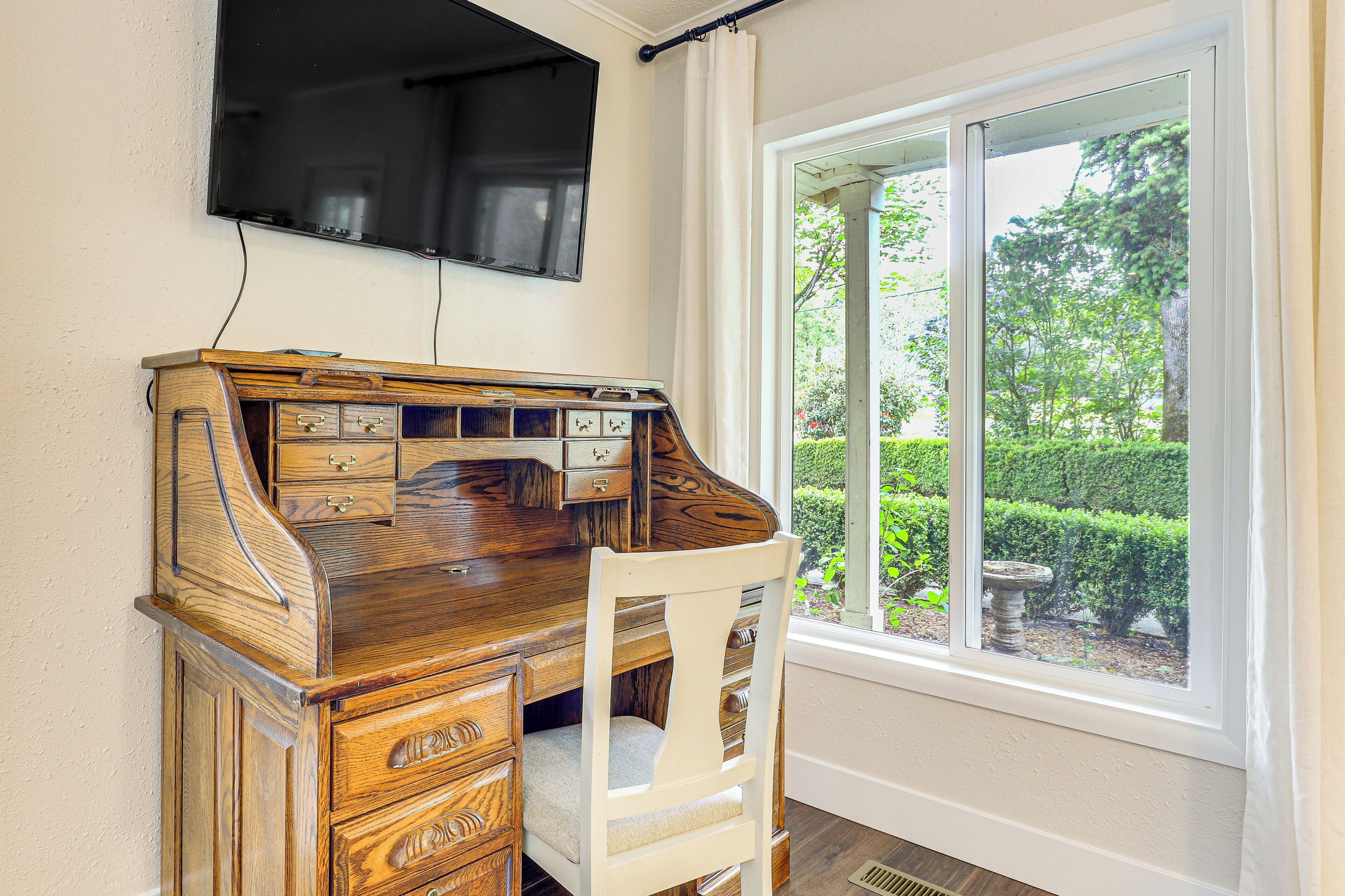 Cottage (2 Bedrooms) | Interior