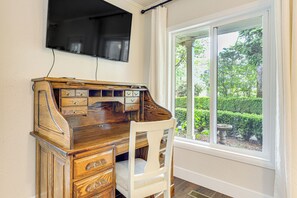 Mökki (2 Bedrooms) | Sisätilat