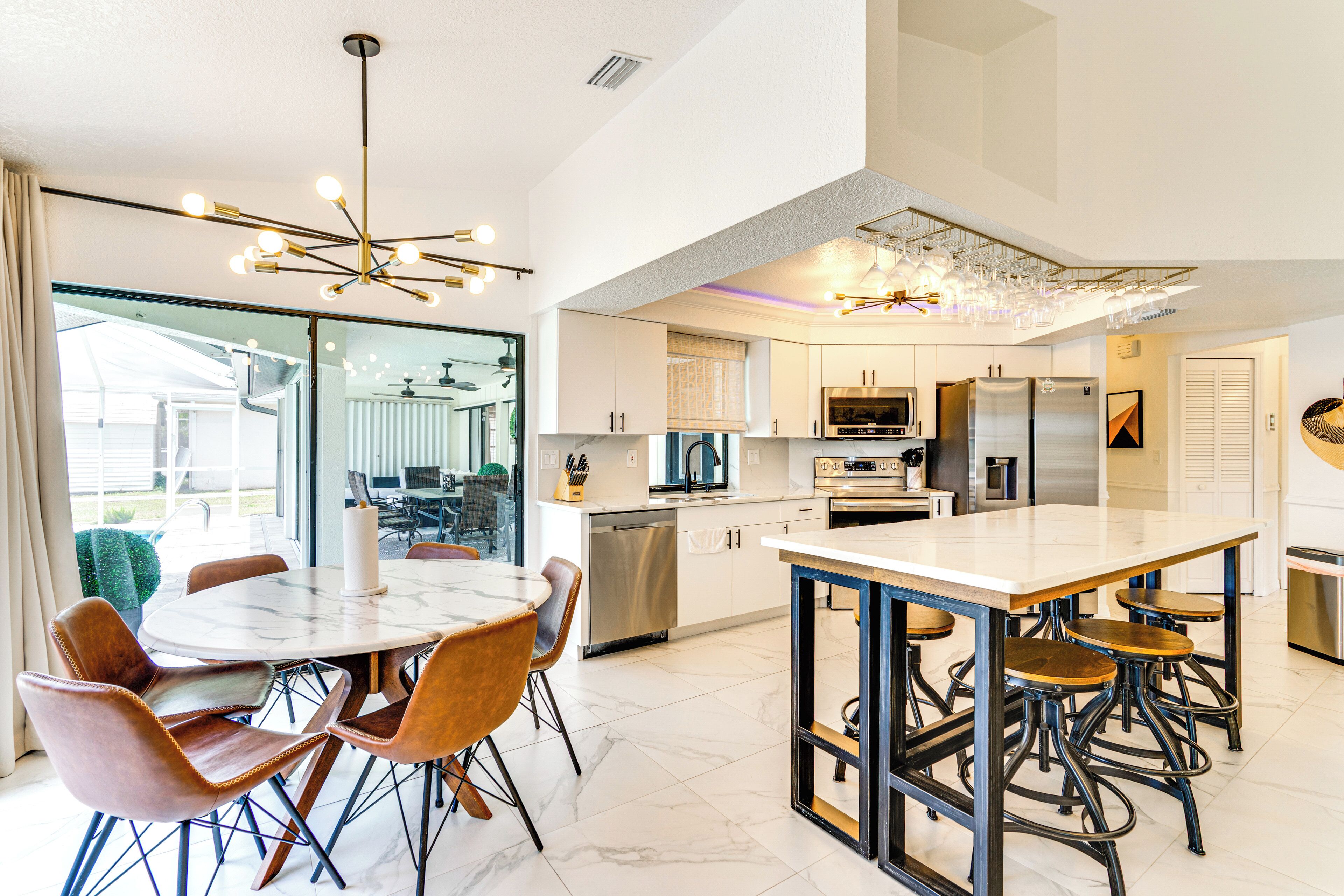 Rumah (5 Bedrooms) | Interior