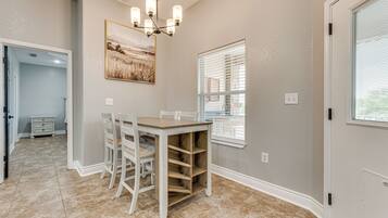 Maison (4 Bedrooms) | Intérieur