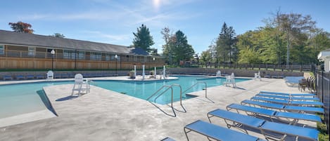 Talo (3 Bedrooms) | Uima-allas | Ulkouima-allas