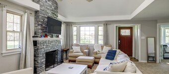 1 Mi to Lake Erie: Family-friendly Angola Home!