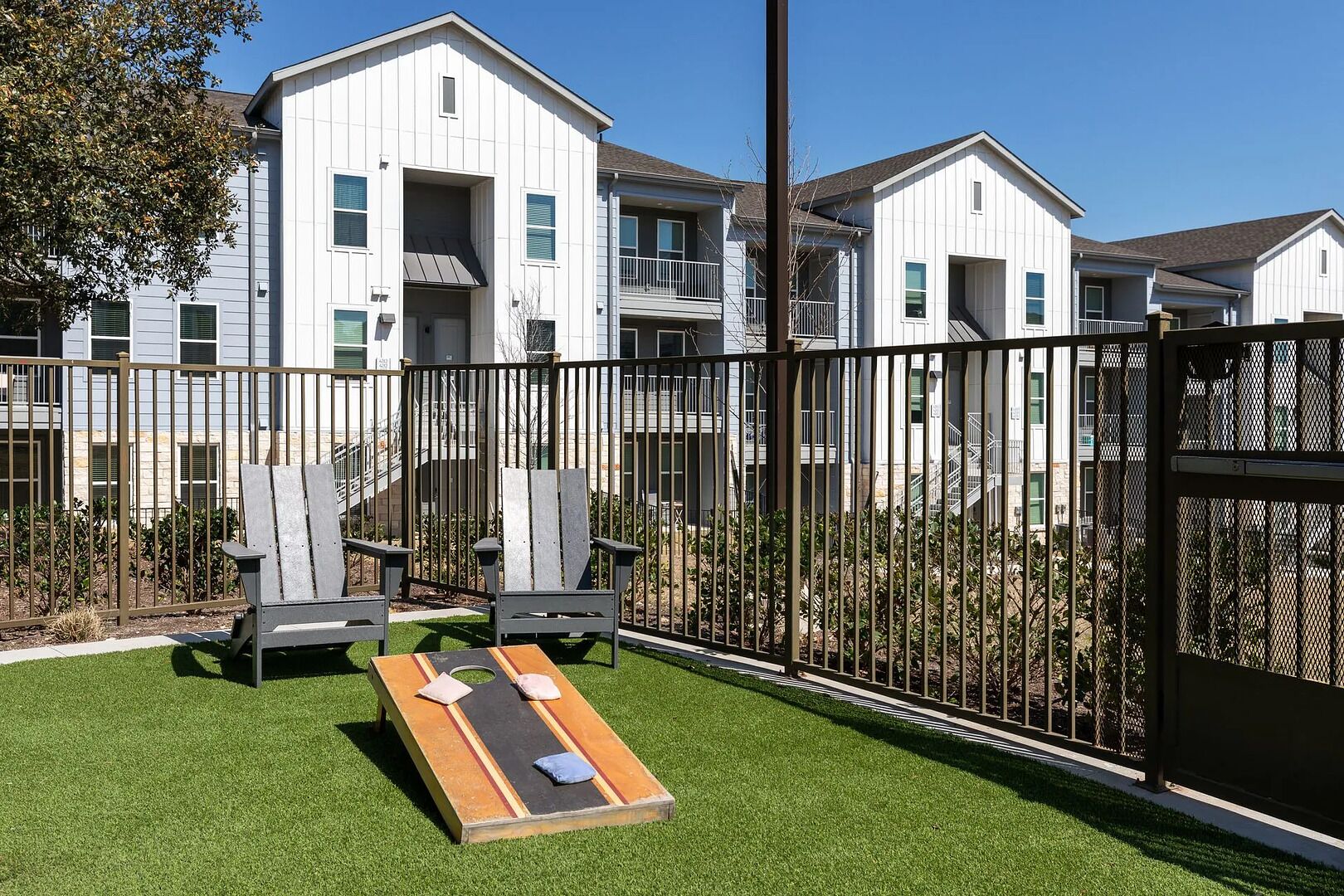 Enceinte de l’hébergement