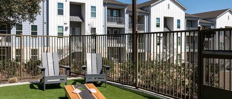 Enceinte de lâhĂ©bergement