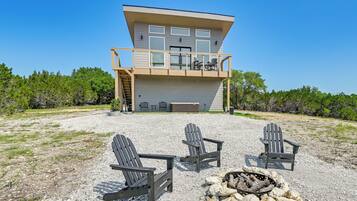 House (1 Bedroom) | Front of property