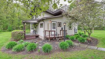 Cottage (2 Bedrooms) | Ngoại thất