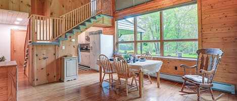 Cottage (2 Bedrooms) | Interior