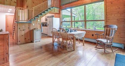 Near State Parks: Countryside Cottage in Wellsboro