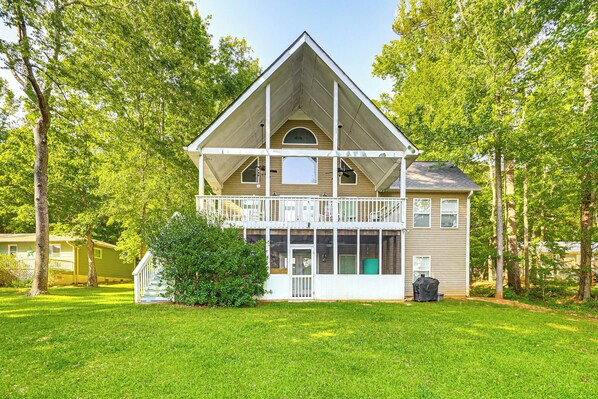 House (6 Bedrooms) | Interior