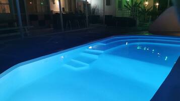 House | 1 bedroom, soundproofing