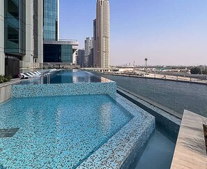 House | Internet - The Art of Living Missoni Inspired Luxury Studio (Dubai)