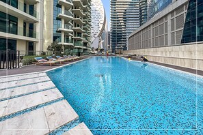 House | Internet - The Art of Living Missoni Inspired Luxury Studio (Dubai)