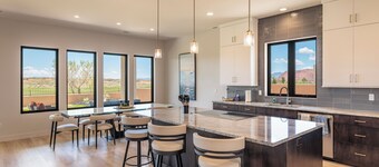 Modern 4BR w/ All Kings on 6th Hole - Pet Friendly