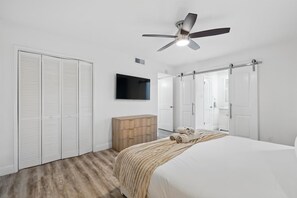 2 bedrooms, WiFi, bed sheets