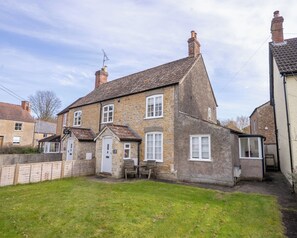 Exterior - Witty Fox Cottages - No.18 - 2 Bedrooms (Bruton)