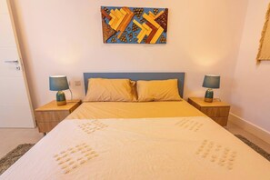 2 habitaciones, tabla de planchar con plancha, wifi y ropa de cama