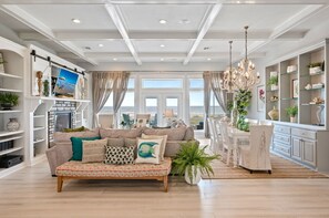 Smart TV, fireplace, DVD player