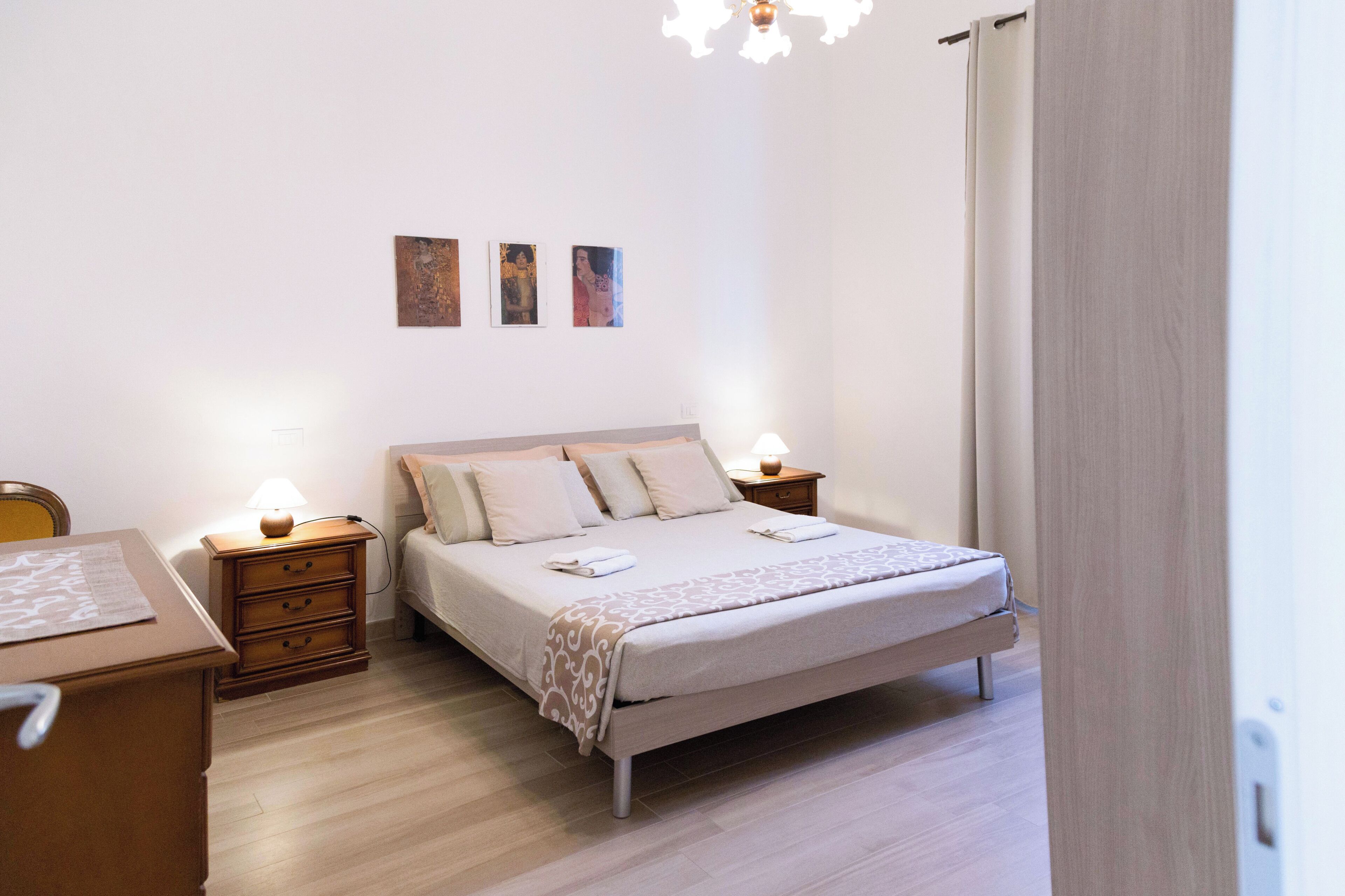 2 Schlafzimmer, Bügeleisen/Bügelbrett, kostenloses WLAN, Bettwäsche