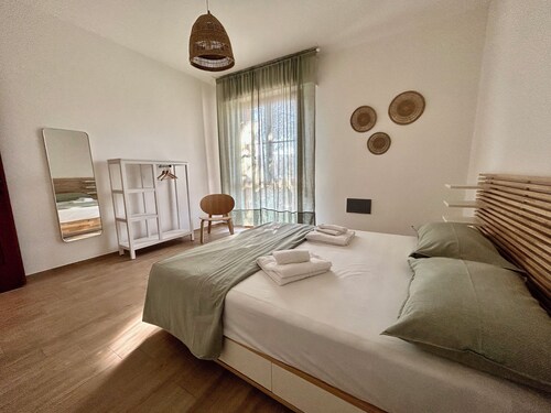 Casa La Pigna - Three Bedroom Apartment, Sleeps 6