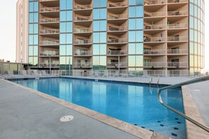 Outdoor pool - Salty Sands-Cozy 2-bedroom condo with WiFi, fitness room, directly on the beach! (Biloxi)