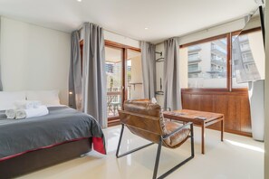 Iron/ironing board, free WiFi - Urso Tigre Apartment (Funchal)