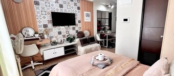 Room-the B's Crib Saint Dominique