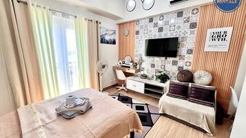 Huone, 1 makuuhuone, esteetön, tupakointi sallittu | 1 makuuhuone