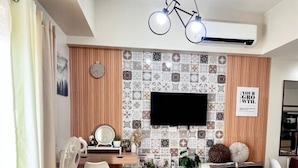 Room, 1 Bedroom, Accessible, Smoking | 1 bedroom - Room-the B's Crib Saint Dominique (Iloilo)