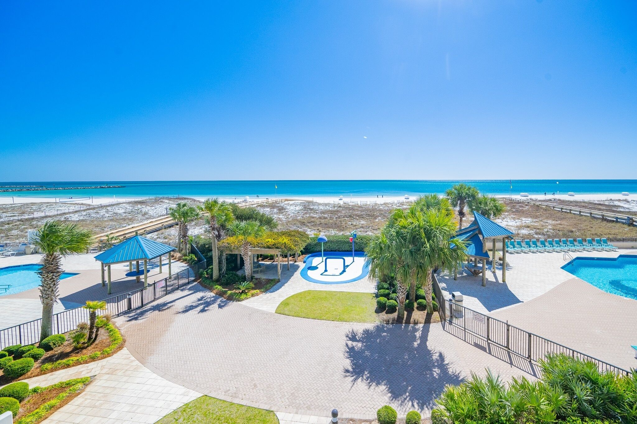 Condo, 3 quartos | Piscina | Piscina interna, piscina externa