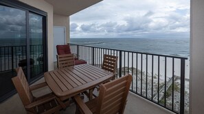 Condo, 3 Bedrooms | Property grounds