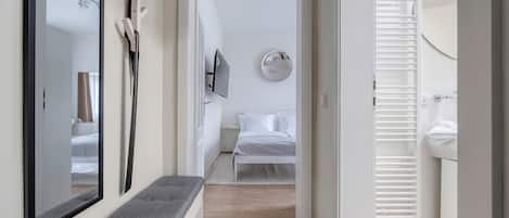 Departamento estándar | Escritorio, tabla de planchar con plancha y wifi gratis