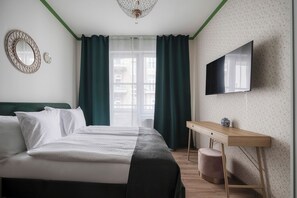 Standard Apartment | Desk, iron/ironing board, free WiFi - Anmut by Revelton (Karlovy Vary)