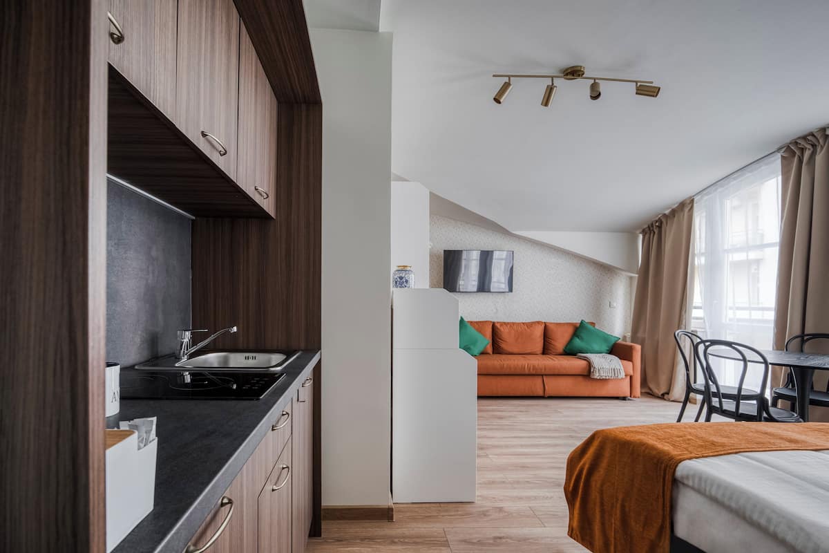 Apartemen Superior | 2 kamar tidur, meja kerja, setrika/meja setrika, dan Wi-Fi gratis