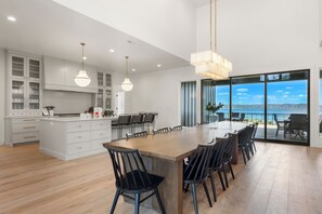 Dining - Emerald Estate (Sleeps 38) (Fish Haven)