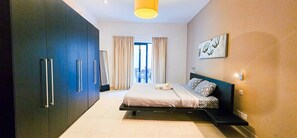 2 chambres, bureau, fer et planche Ă repasser, Wi-Fi