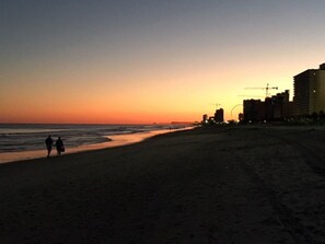 Na praia