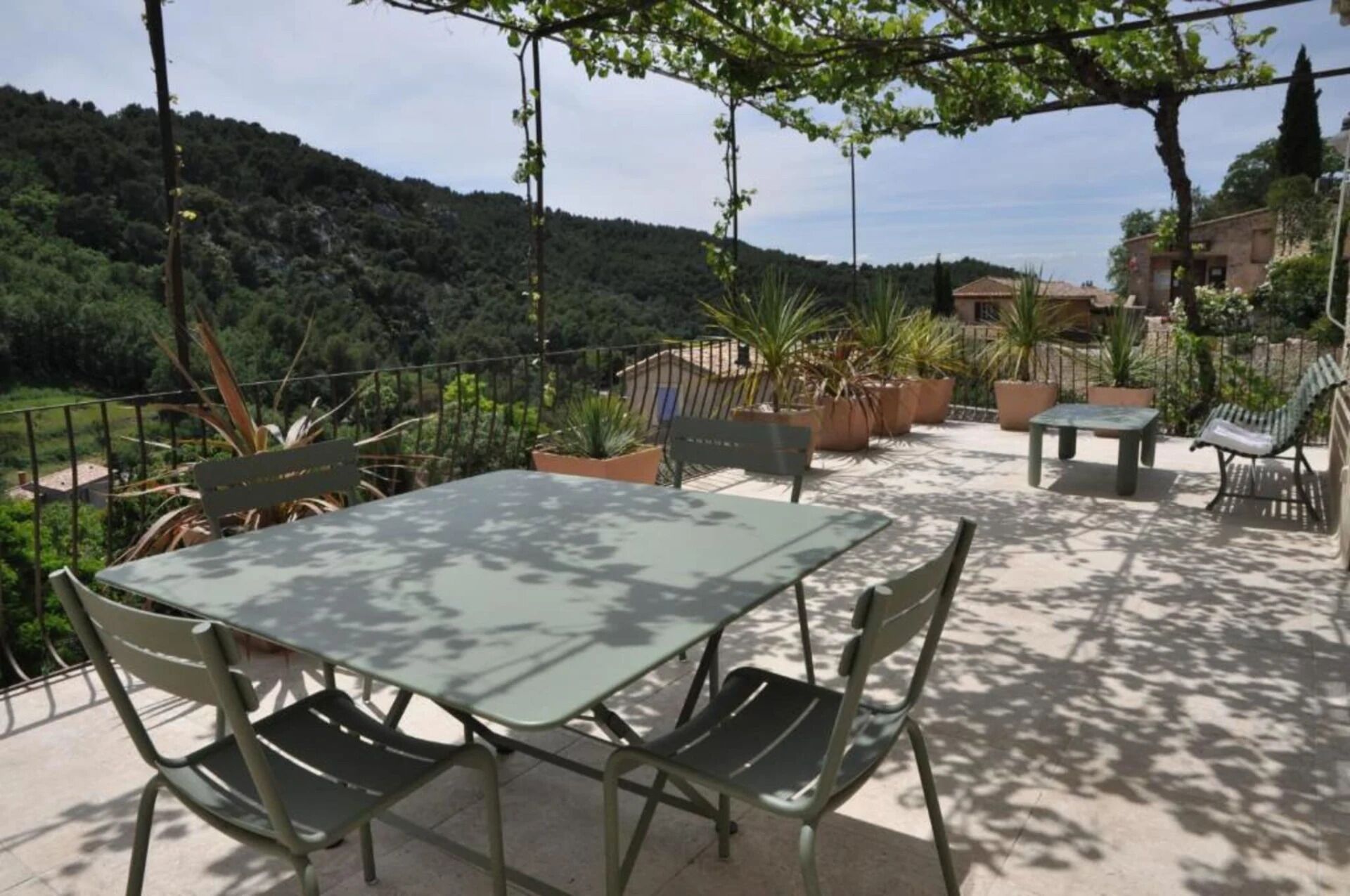 Villa Confort, balcon, vue montagne (Les Palmiers) | Terrasse/Patio