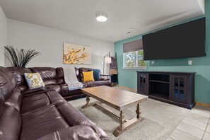 スマートテレビ、暖炉