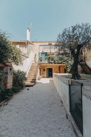 Exterior - L'Oustal di Fabre - Pont-du-Gard (Vers-Pont-du-Gard)