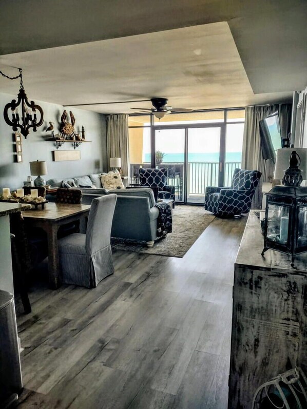 المنشأة من الداخل