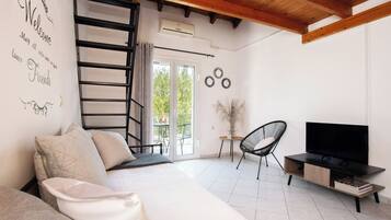 Superior Studio, Garden View | Free WiFi